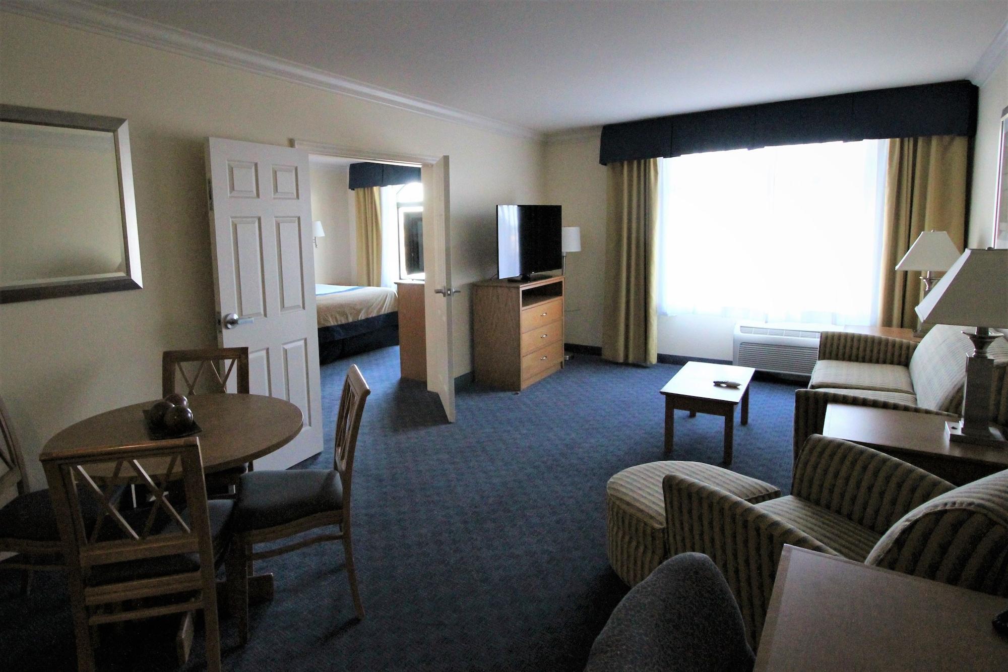 Fairfield By Marriott Inn & Suites Spokane Airport Exterior photo